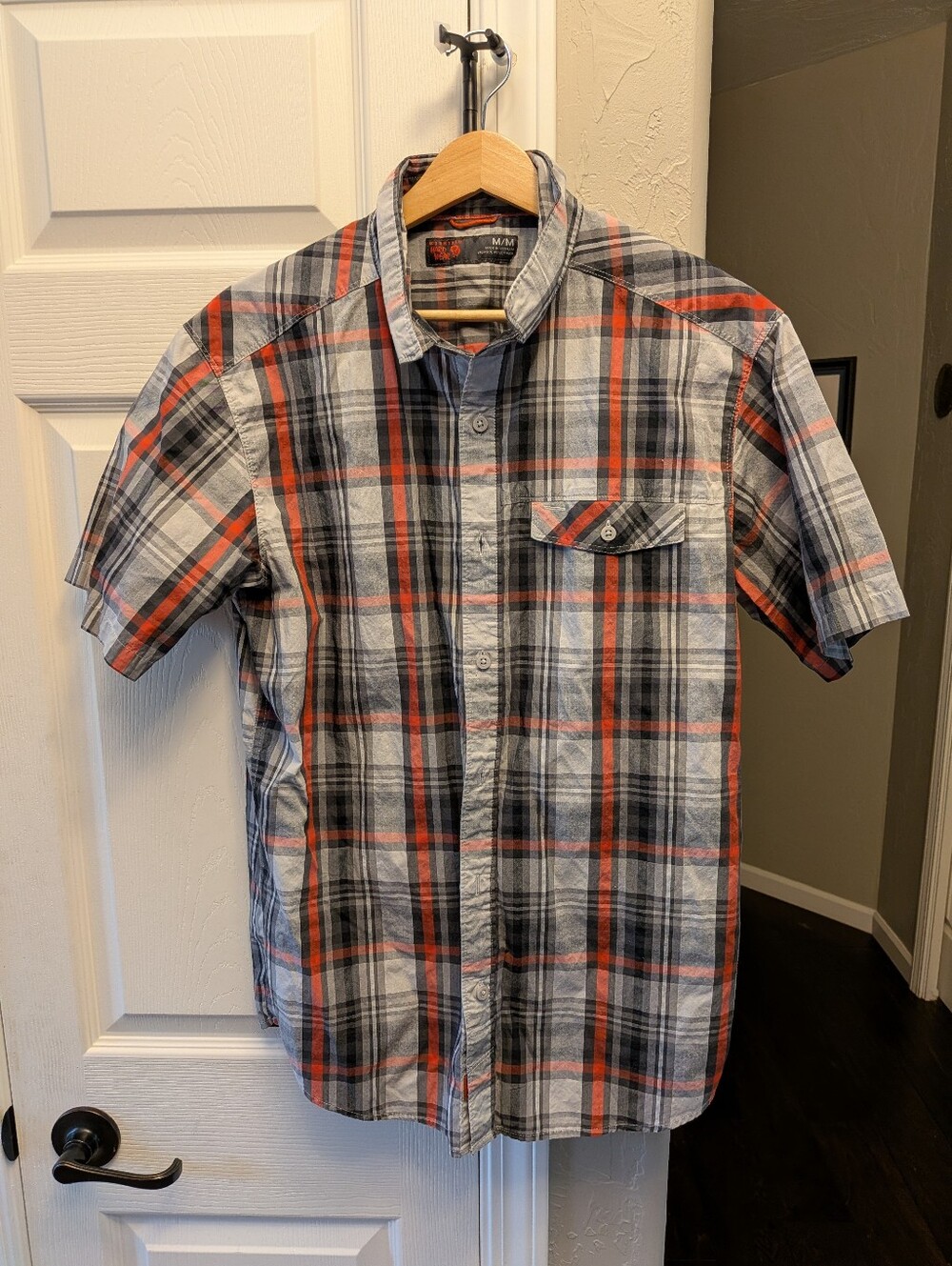 Mountain Hardwear Short Sleeve Plaid Shirt Men's Size Medium